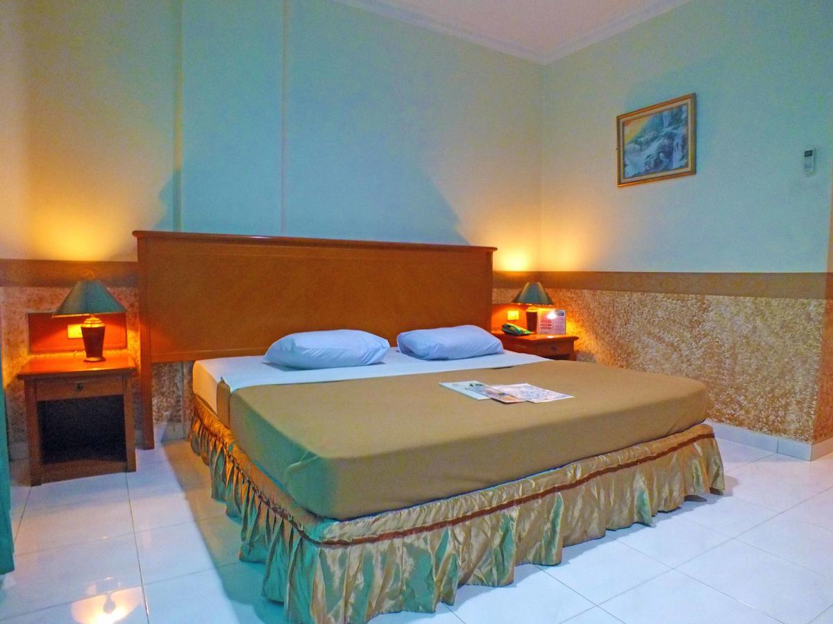 Hotel Puri Kwitang Jakarta Exteriör bild