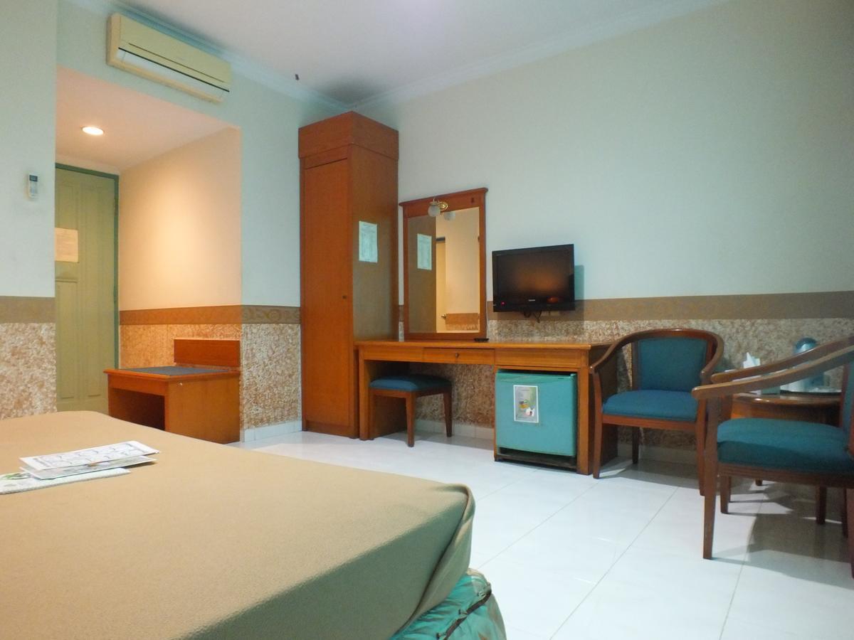 Hotel Puri Kwitang Jakarta Exteriör bild