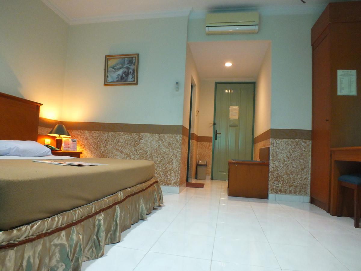 Hotel Puri Kwitang Jakarta Exteriör bild